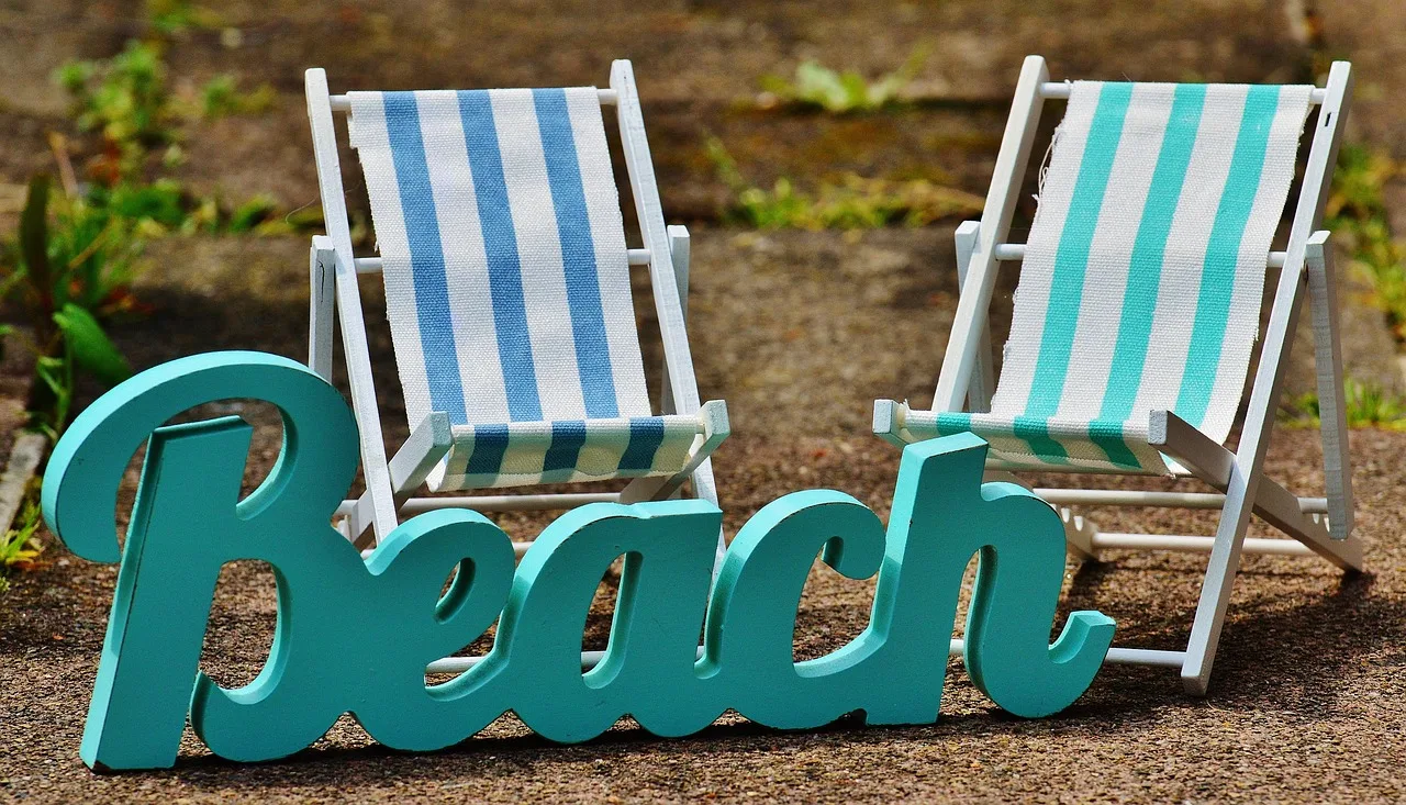 deck chairs, beach, writing, summer, sun, relaxation, relax, vacation, leisure, recreation, holiday destination, distance, vacations, deck chair, nature, sea. How deck and patio owners turn happy customers into referrals